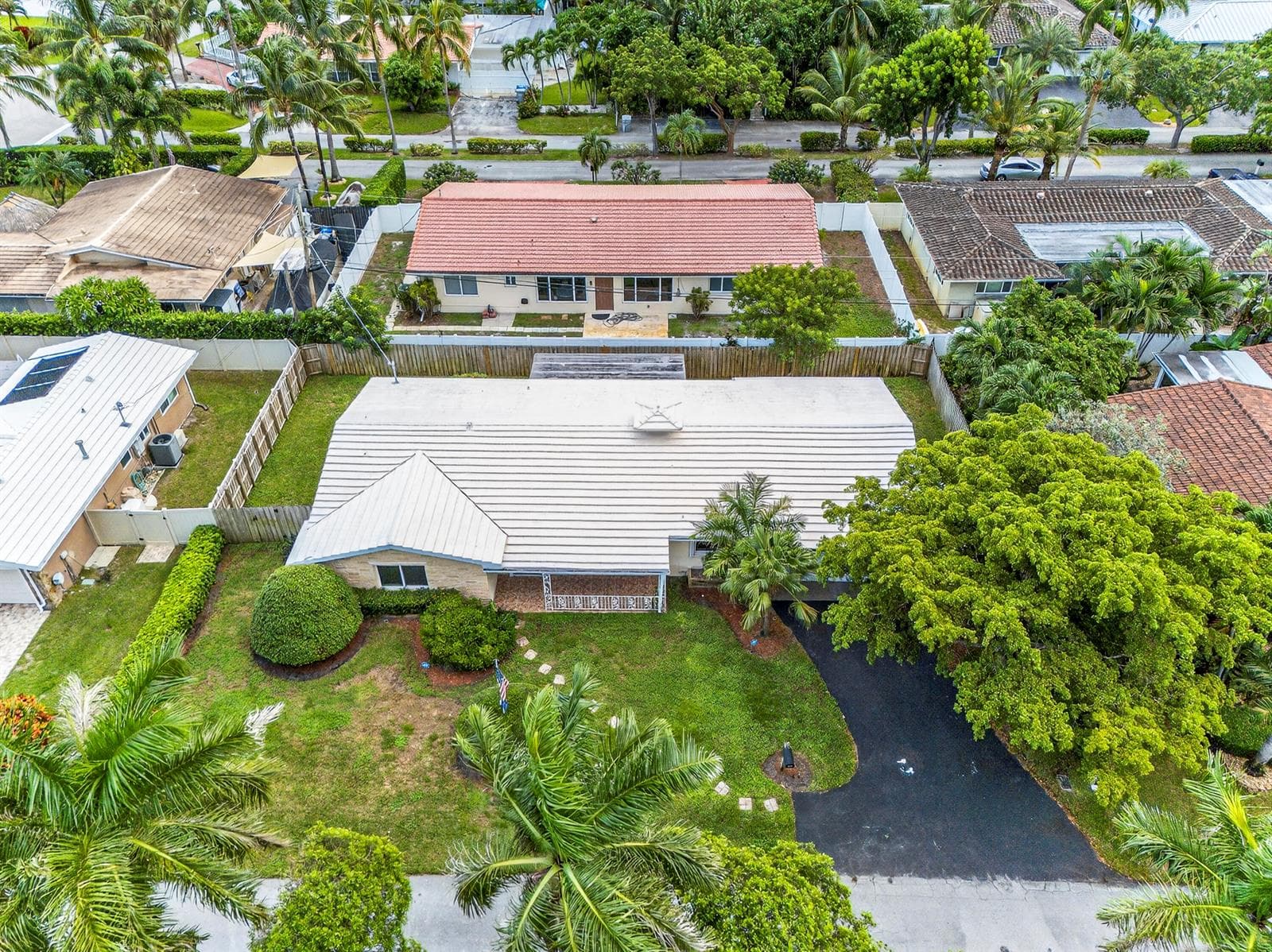 2750 SE 3rd Street, Pompano Beach FL 33062 - Pompano Beach, FL - Photo 1