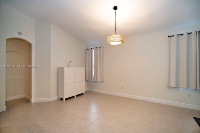 2823 Poinciana Cir, Cooper City FL 33026 - Cooper City, FL - Photo 5