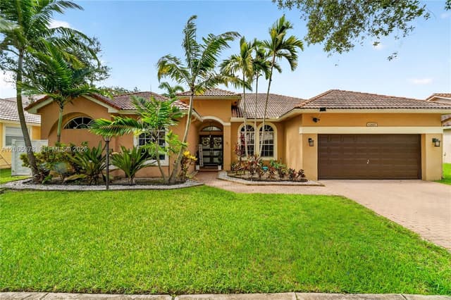 12617 NW 23rd St, Pembroke Pines FL 33028 - Pembroke Pines, FL - Photo 2
