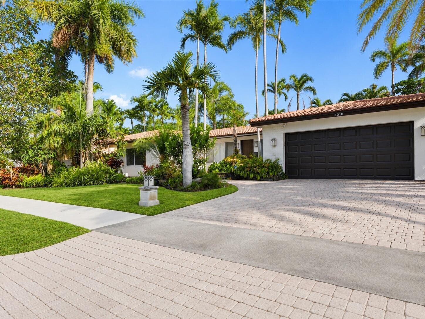 2010 NE 59th Place, Fort Lauderdale FL 33308 - Fort Lauderdale, FL - Photo 1