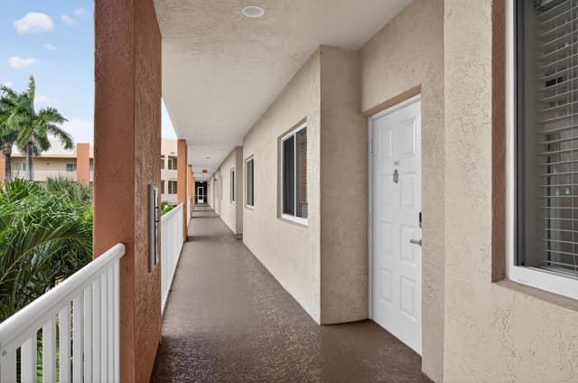 7775 Yardley Drive # 314, Tamarac FL 33321 - Tamarac, FL - Photo 4