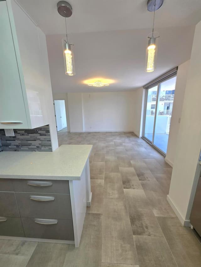 137 GOLDEN ISLES Drive # 414, Hallandale Beach FL 33009 - Hallandale Beach, FL - Photo 6