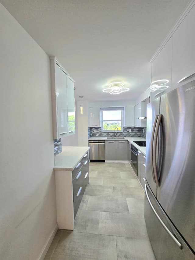 137 GOLDEN ISLES Drive # 414, Hallandale Beach FL 33009 - Hallandale Beach, FL - Photo 5