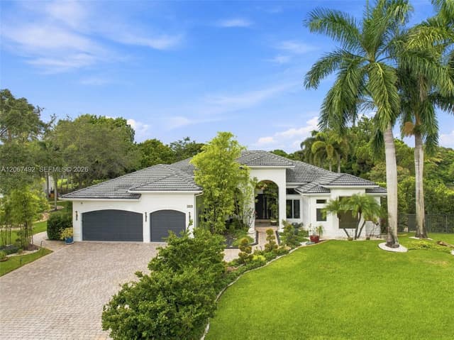 3829 Gulfstream Way, Davie FL 33328 - Davie, FL - Photo 4