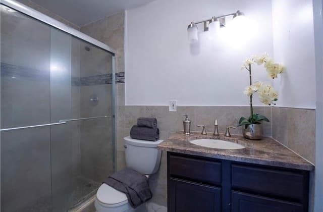 1460 NE 56TH Court, Fort Lauderdale FL 33334 - Fort Lauderdale, FL - Photo 6