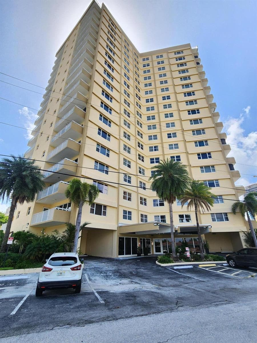 1200 HIBISCUS Avenue # 1006, Pompano Beach FL 33062 - Pompano Beach, FL - Photo 1