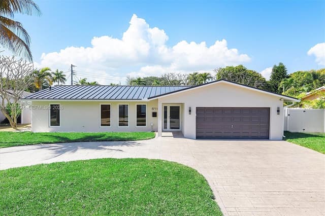 5711 NE 20th Ter, Fort Lauderdale FL 33308 - Fort Lauderdale, FL - Photo 3
