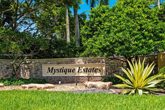 10660 SW 44th Ct, Davie FL 33328 - Davie, FL - Photo 2