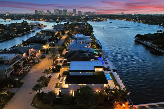 23 ISLA BAHIA Drive, Fort Lauderdale FL 33316 - Fort Lauderdale, FL - Photo 4