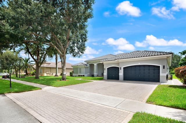 3958 SW 140TH Avenue, Davie FL 33330 - Davie, FL - Photo 3
