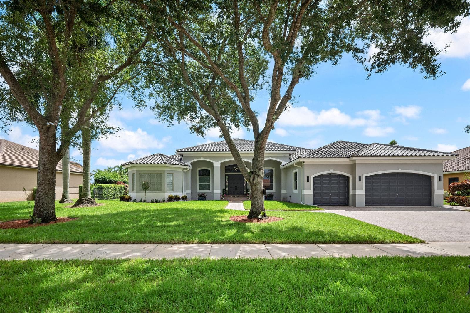 3958 SW 140TH Avenue, Davie FL 33330 - Davie, FL - Photo 1