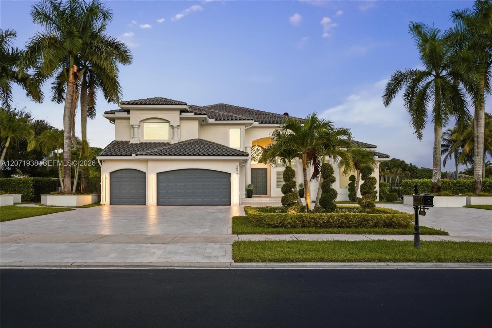 3526 Juniper Ln, Davie FL 33330 - Davie, FL - Photo 1