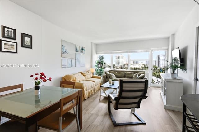3250 NE 28th St # 806, Fort Lauderdale FL 33308 - Fort Lauderdale, FL - Photo 5