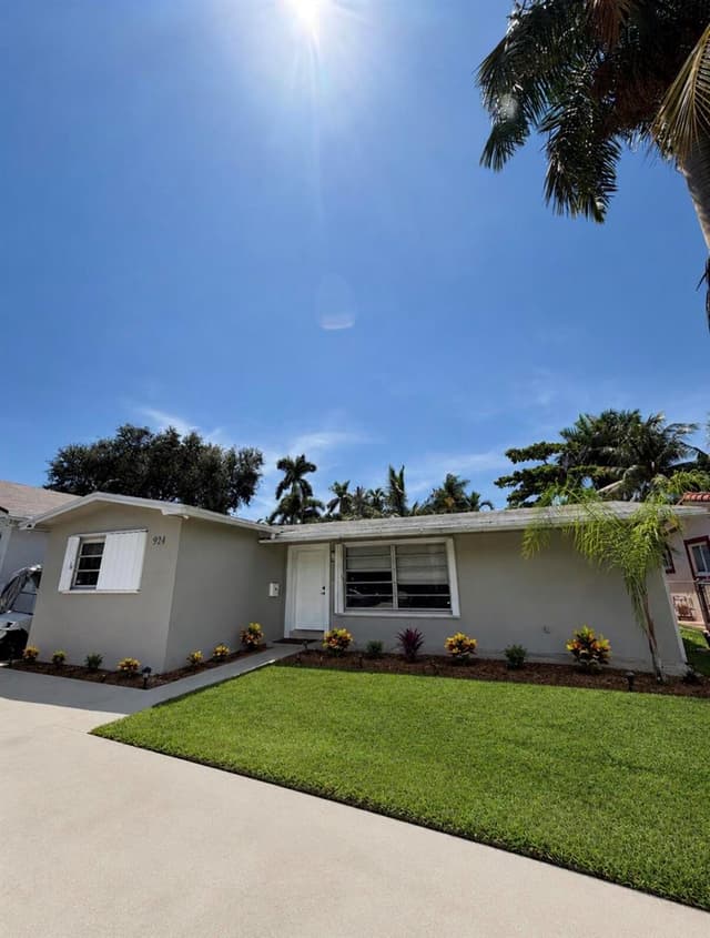 924 Johnson Street, Hollywood FL 33019 - Hollywood, FL - Photo 5