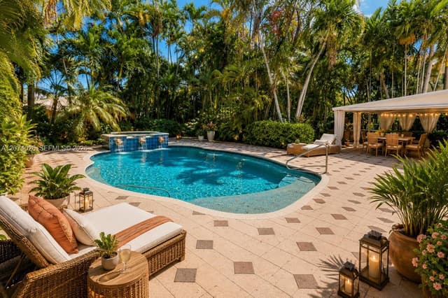 1030 Polk St, Hollywood FL 33019 - Hollywood, FL - Photo 2