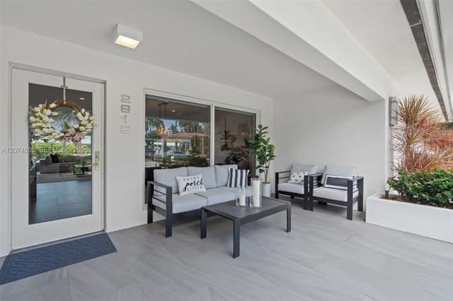 2812 NE 28th St, Fort Lauderdale FL 33306 - Fort Lauderdale, FL - Photo 5