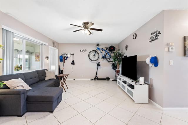 2100 NE 38th Street # 205, Lighthouse Point FL 33064 - Lighthouse Point, FL - Photo 3