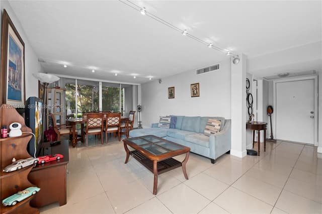 9400 Live Oak Pl # 305, Davie FL 33324 - Davie, FL - Photo 7