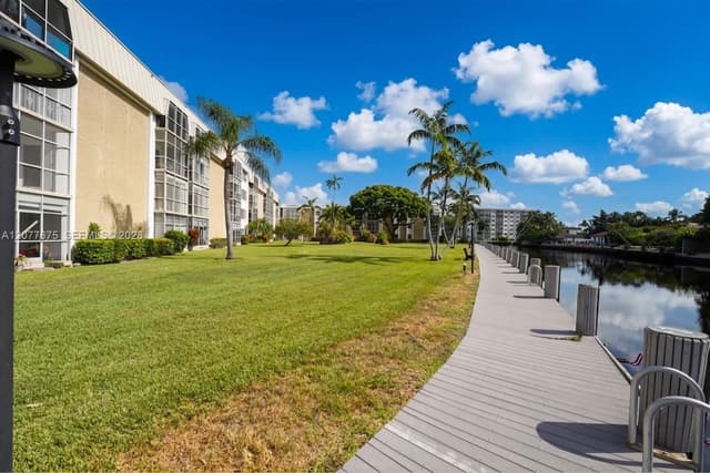 2970 NE 16th Ave # 214, Oakland Park FL 33334 - Oakland Park, FL - Photo 5