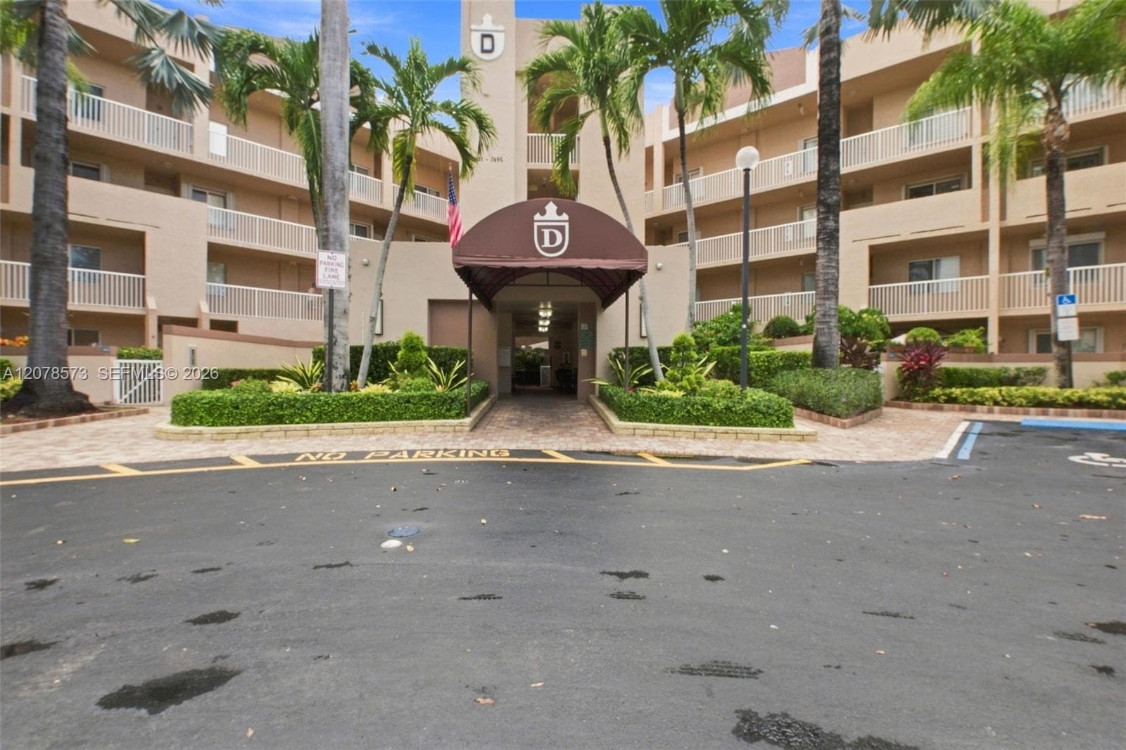 7647 Granville Dr # 212, Tamarac FL 33321 - Tamarac, FL - Photo 1
