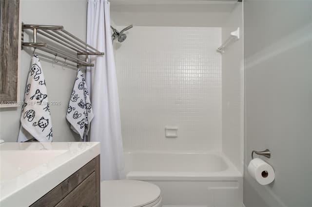 2001 Atlantic Shores Blvd # 320, Hallandale Beach FL 33009 - Hallandale Beach, FL - Photo 6