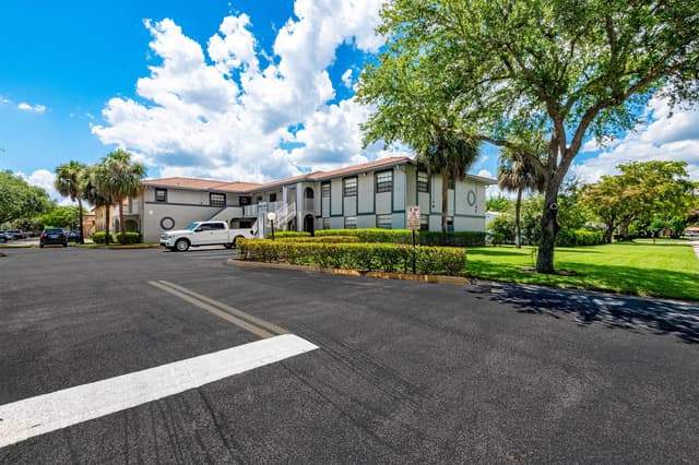 10675 Royal Palm Boulevard, Coral Springs FL 33065 - Coral Springs, FL - Photo 4