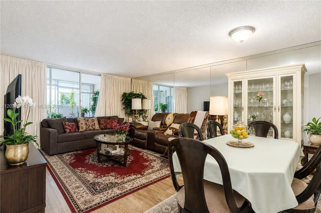 1911 Sabal Palm Dr # 101, Davie FL 33324 - Davie, FL - Photo 5
