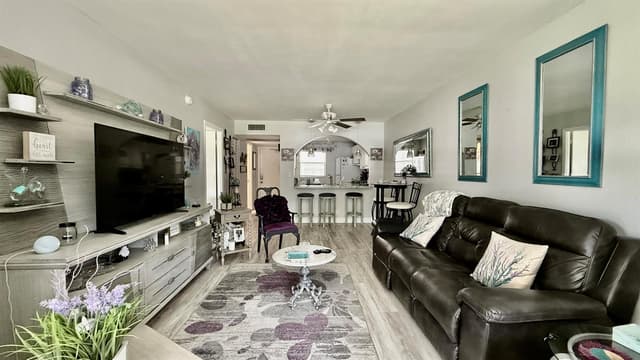 9480 Poinciana Place # 201, Davie FL 33324 - Davie, FL - Photo 7