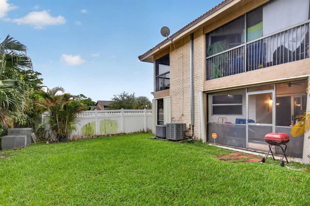 3037 Coral Ridge Drive Unit 3037, Coral Springs FL 33065 - Coral Springs, FL - Photo 4