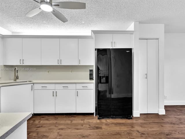 7518 Fairfax Dr # 110, Tamarac FL 33321 - Tamarac, FL - Photo 5