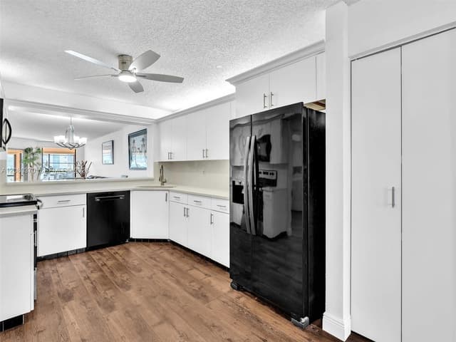 7518 Fairfax Dr # 110, Tamarac FL 33321 - Tamarac, FL - Photo 4