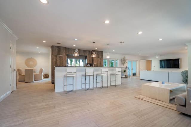 2401 NE 33RD Street, Lighthouse Point FL 33064 - Lighthouse Point, FL - Photo 7