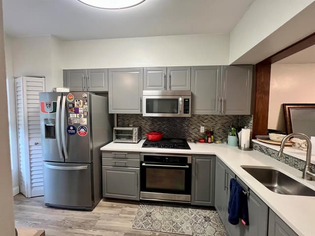 7844 Dixie Beach Circle, Tamarac FL 33321 - Tamarac, FL - Photo 6