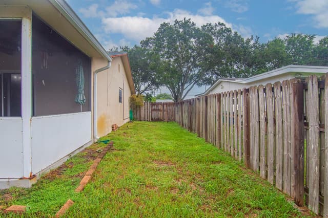 8860 SW 49TH Street, Cooper City FL 33328 - Cooper City, FL - Photo 7