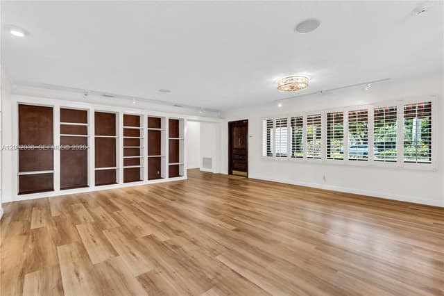2533 NE 35th Dr, Fort Lauderdale FL 33308 - Fort Lauderdale, FL - Photo 6