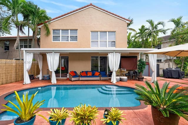 5093 SW 153rd Ter, Davie FL 33331 - Davie, FL - Photo 4