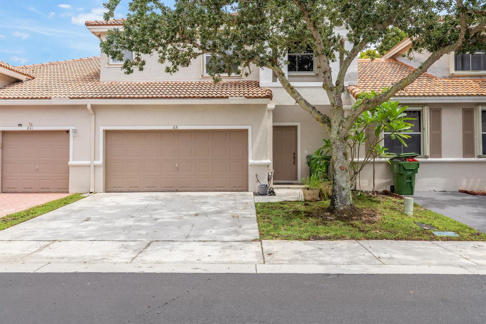 831 NW 130TH Avenue, Pembroke Pines FL 33028 - Pembroke Pines, FL - Photo 1