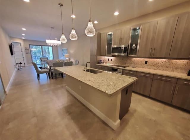 4511 EL MAR Drive # 202, Lauderdale By The Sea FL 33308 - Lauderdale By The Sea, FL - Photo 3