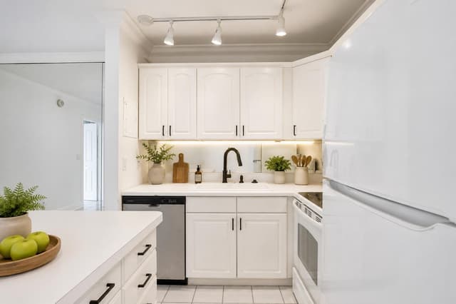 1407 NE 56TH Street # 309, Fort Lauderdale FL 33334 - Fort Lauderdale, FL - Photo 6