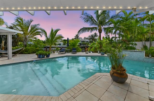 1513 NE 28th Drive, Wilton Manors FL 33334 - Wilton Manors, FL - Photo 3