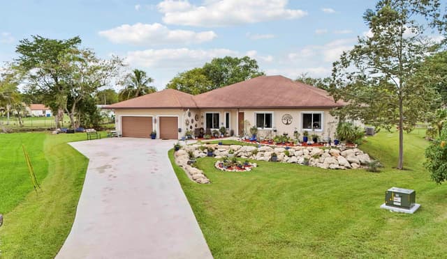 20231 SW 49TH Court, Southwest Ranches FL 33332 - Southwest Ranches, FL - Photo 7