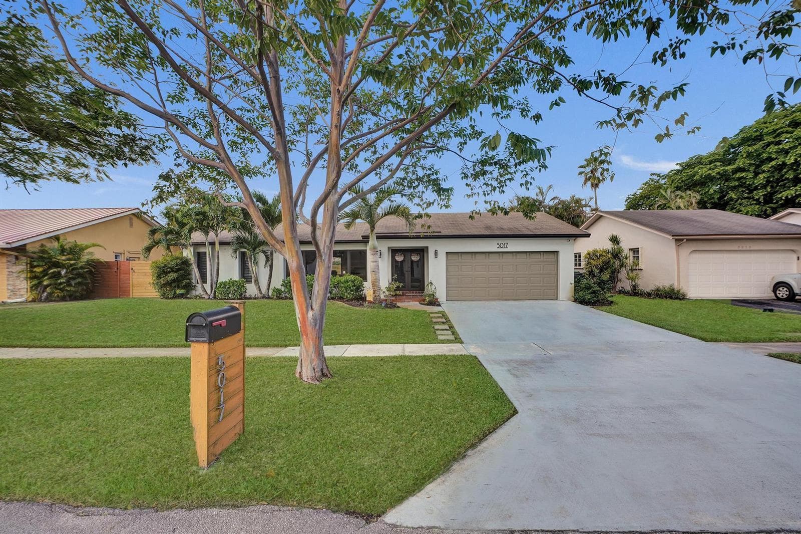 5017 SW 87TH Avenue, Cooper City FL 33328 - Cooper City, FL - Photo 1
