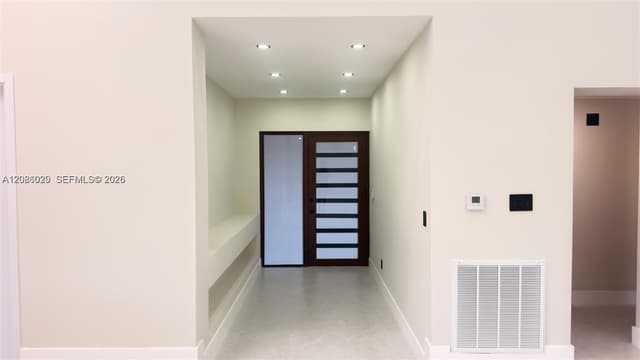 2765 NE 35th Dr, Fort Lauderdale FL 33308 - Fort Lauderdale, FL - Photo 2