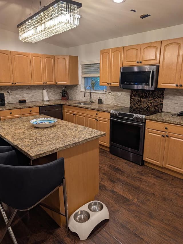 2060 NE 55TH Street, Fort Lauderdale FL 33308 - Fort Lauderdale, FL - Photo 3
