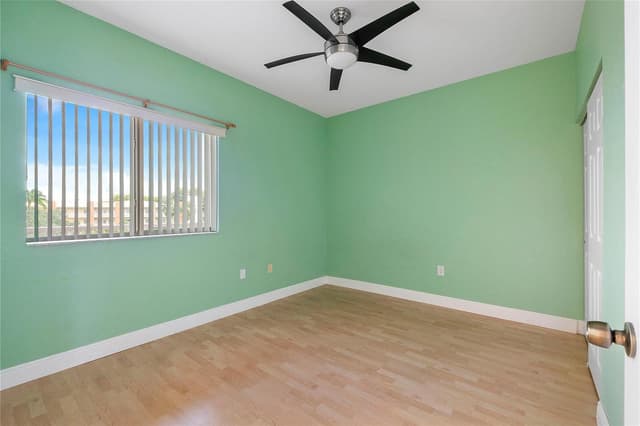 7765 YARDLEY Drive # 403, Tamarac FL 33321 - Tamarac, FL - Photo 7