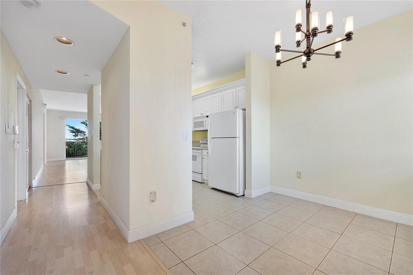 7765 YARDLEY Drive # 403, Tamarac FL 33321