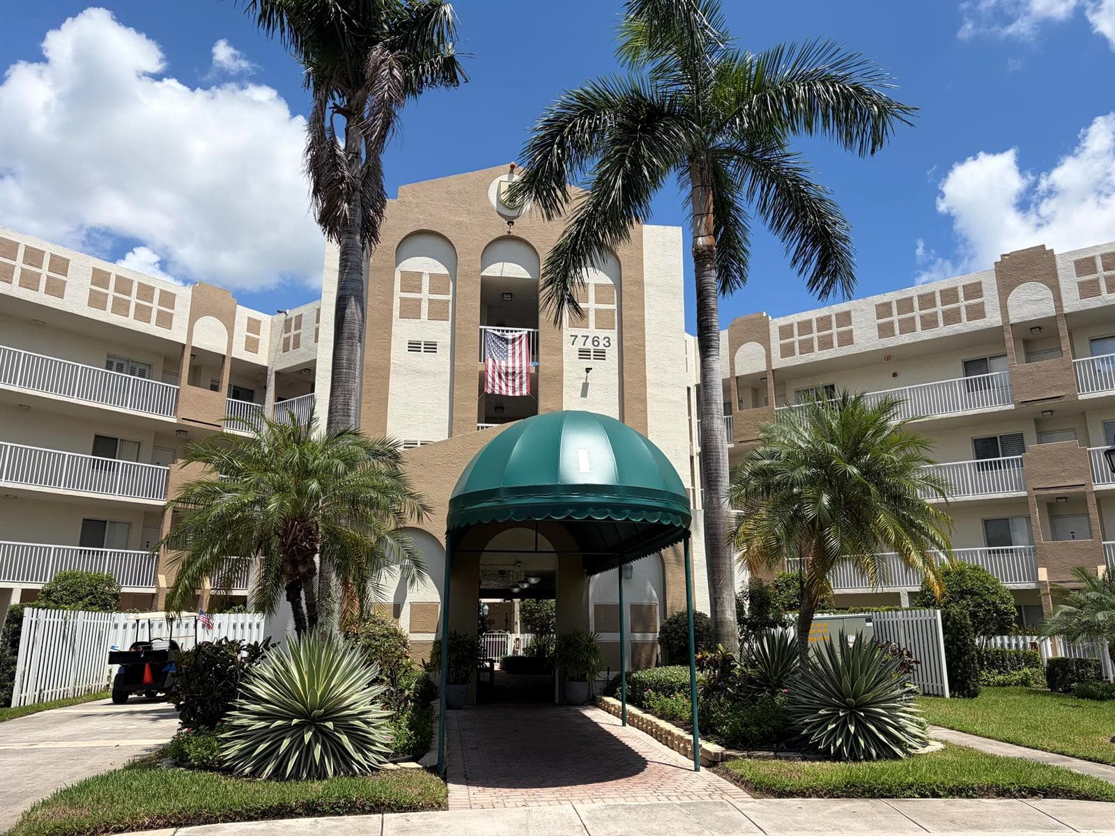 7763 Southampton Terrace Unit 104, Tamarac FL 33321