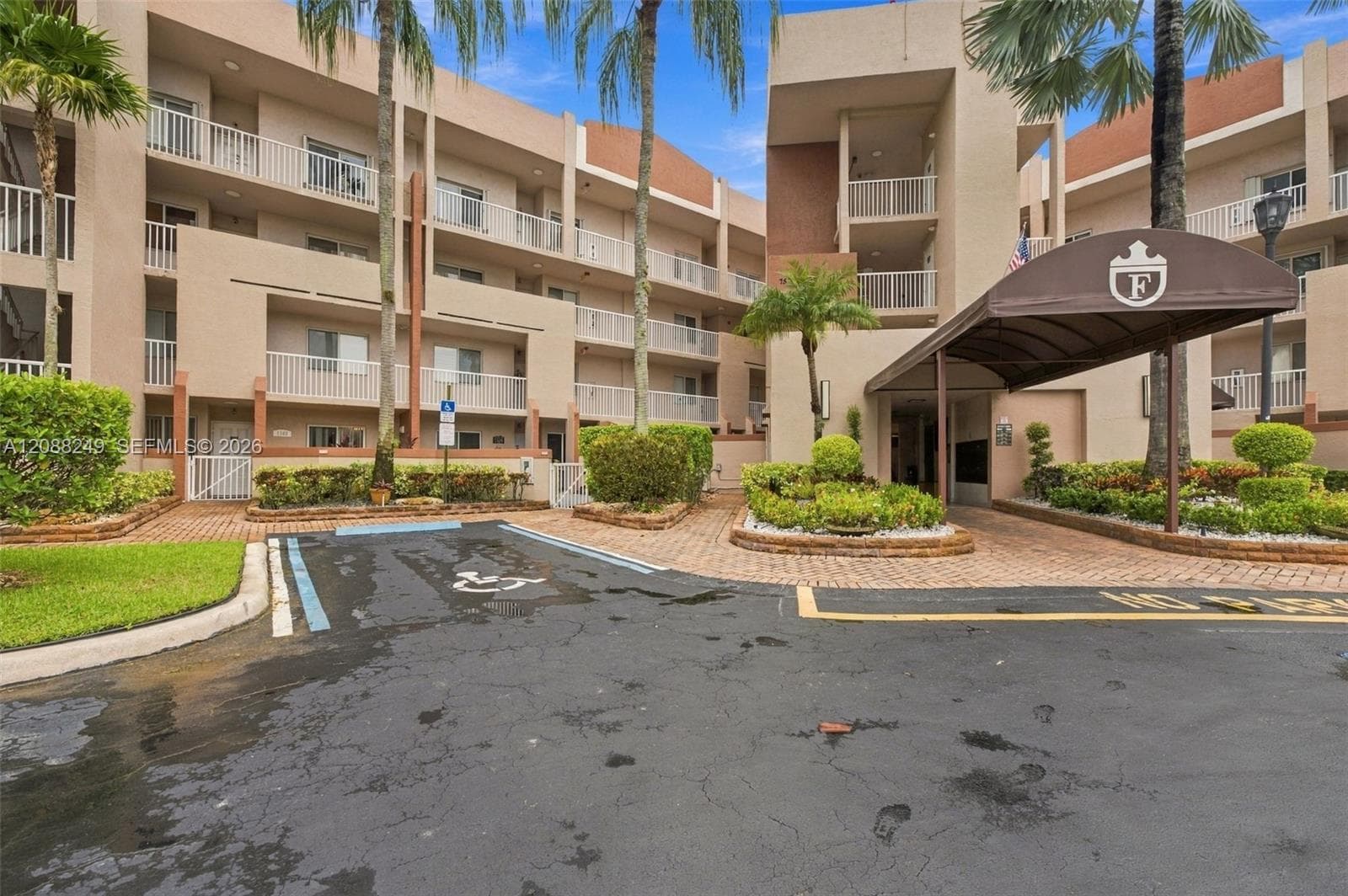 7503 Granville Dr # 102, Tamarac FL 33321