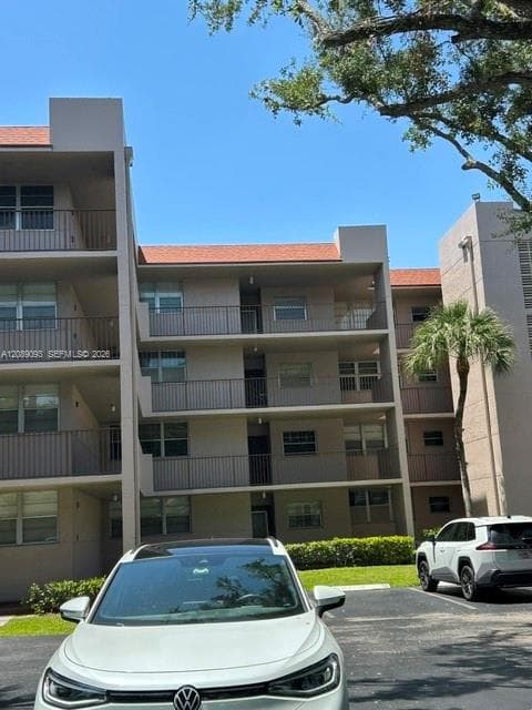 1811 Sabal Palm Dr # 204, Davie FL 33324 - Davie, FL - Photo 2
