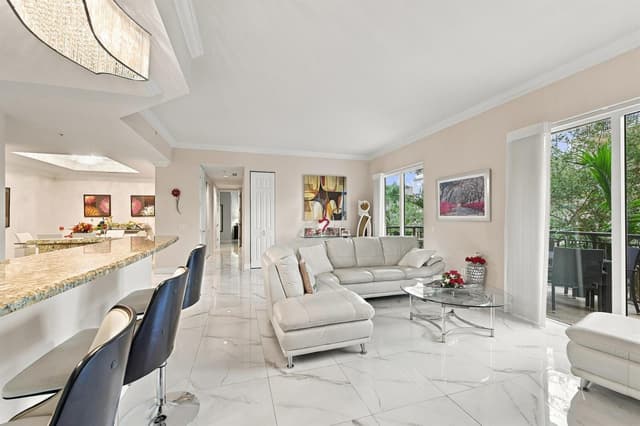 2601 NE 14th Avenue # 306, Wilton Manors FL 33334 - Wilton Manors, FL - Photo 4
